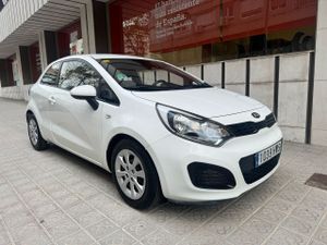 Kia Rio 1.2 CVVT 85cv Concept  - Foto 4