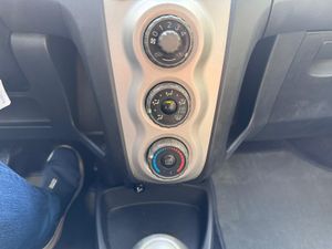 Toyota Yaris 1.3 VVT-i Luna  - Foto 23