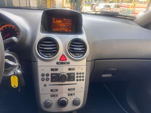 Opel Corsa C'Mon 1.4  - Foto 21