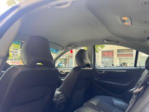 Volvo S60 2.4 140  - Foto 11