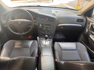 Volvo S60 2.4 140  - Foto 16