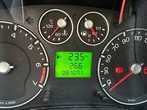 Ford Fusion 1.4 16v Ambiente  - Foto 23