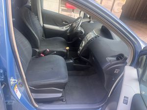 Toyota Yaris 1.4 D4-D Sol  - Foto 21