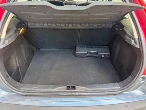 Citroën C4 1.6 HDi 110 Collection  - Foto 11