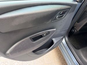 Citroën C4 1.6 HDi 110 Collection  - Foto 12