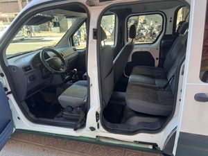 Ford Transit Connect 1.8 TDCi 90cv Tourneo Freespace 230 L  - Foto 12