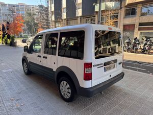 Ford Transit Connect 1.8 TDCi 90cv Tourneo Freespace 230 L  - Foto 8