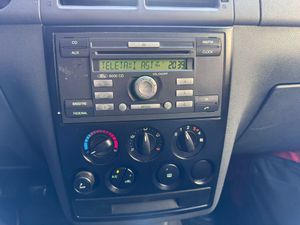 Ford Transit Connect 1.8 TDCi 90cv Tourneo Freespace 230 L  - Foto 17