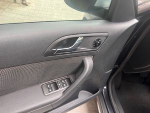 Skoda Yeti 1.2 TSI DSG Ambition  - Foto 17