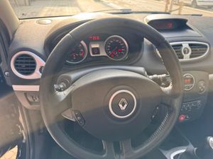 Renault Clio Emotion TCE100 eco2  - Foto 17