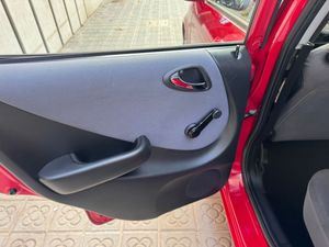 Honda Jazz 1.4 I DSI LS  - Foto 12