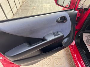 Honda Jazz 1.4 I DSI LS  - Foto 13