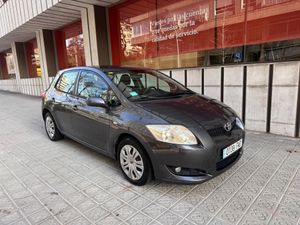 Toyota Auris 2.0 D4D Luna  - Foto 4