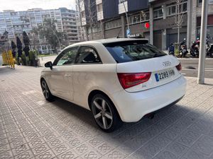 Audi A1 1.6 TDI 105cv Ambition  - Foto 8