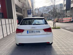 Audi A1 1.6 TDI 105cv Ambition  - Foto 7