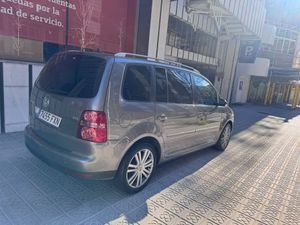 Volkswagen Touran 1.4 TSI 140 Highline  - Foto 6