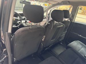 Honda FR-V 1.7  - Foto 10