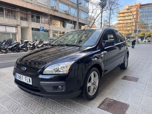Ford Focus 1.6 TREND  - Foto 2