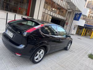 Ford Focus 1.6 TREND  - Foto 8