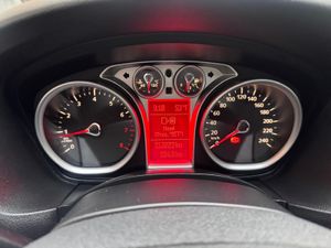 Ford Focus 1.6Ti VCT Trend  - Foto 24