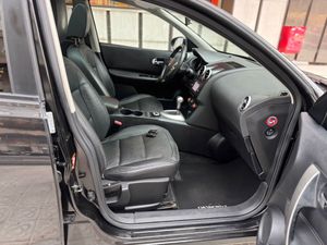 Nissan Qashqai+2 2.0 dCi TEKNA 4x4 AT Piel Negra  - Foto 35