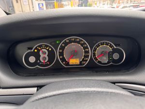 Citroën C5 1.8i 16v LX  - Foto 20