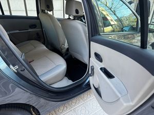 Renault Clio Expression 1.4 16v  - Foto 27