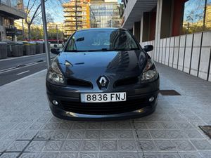 Renault Clio Expression 1.4 16v  - Foto 3