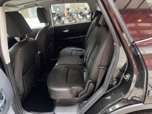 Nissan Qashqai+2 2.0 dCi TEKNA 4x4 AT Piel Negra  - Foto 12