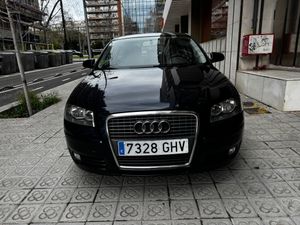 Audi A3 2.0 TDI AMBITION  - Foto 3