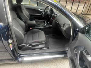 Audi A3 2.0 TDI AMBITION  - Foto 16