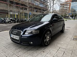 Audi A3 2.0 TDI AMBITION  - Foto 2