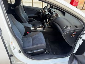Honda Civic 5p 1.6 i-DTEC Lifestyle  - Foto 33