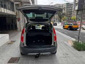 Skoda Roomster 1.6 TDi CR 90cv Elegance  - Foto 13