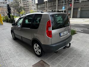 Skoda Roomster 1.6 TDi CR 90cv Elegance  - Foto 7