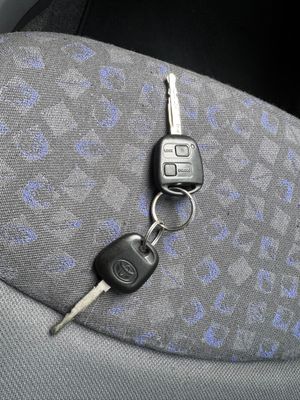 Toyota Yaris  1.0 VVTi T2  - Foto 21