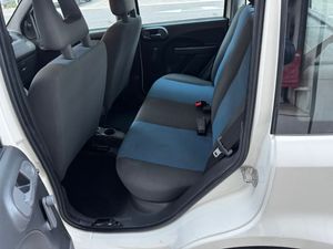Fiat Panda 1.2 8v 69cv Active Euro 5  - Foto 8