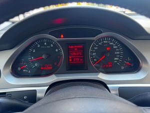 Audi A6 2.0 TFSI  - Foto 21