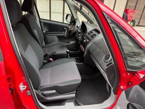 Suzuki SX4 1.9 DDiS GLX  - Foto 30