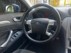 Ford Mondeo 2.0 TDCi 140 Trend  - Foto 15