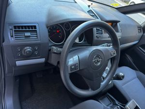 Opel Zafira Essentia 1.6 16V  - Foto 18