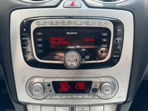 Ford Focus Berlina Business 1.6  - Foto 15