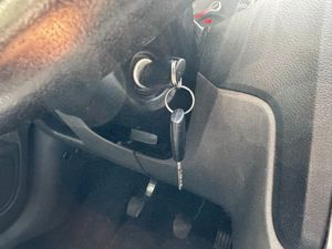 Ford Focus Berlina Business 1.6  - Foto 16