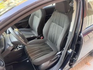 Opel Corsa CMon 1.4  - Foto 9