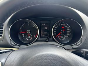 Volkswagen Golf 1.6 TDI 105cv BlueMotion  - Foto 20