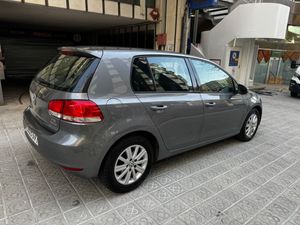 Volkswagen Golf 1.6 TDI 105cv BlueMotion  - Foto 6