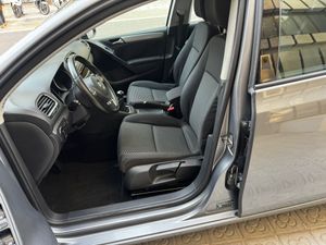 Volkswagen Golf 1.6 TDI 105cv BlueMotion  - Foto 15