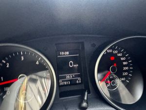 Volkswagen Golf 1.6 TDI 105cv BlueMotion  - Foto 21