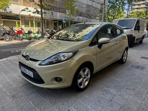 Ford Fiesta 1.4 TDCi Ambiente  - Foto 2