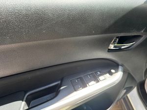 Suzuki Vitara  1.6 VVT GLE  - Foto 13